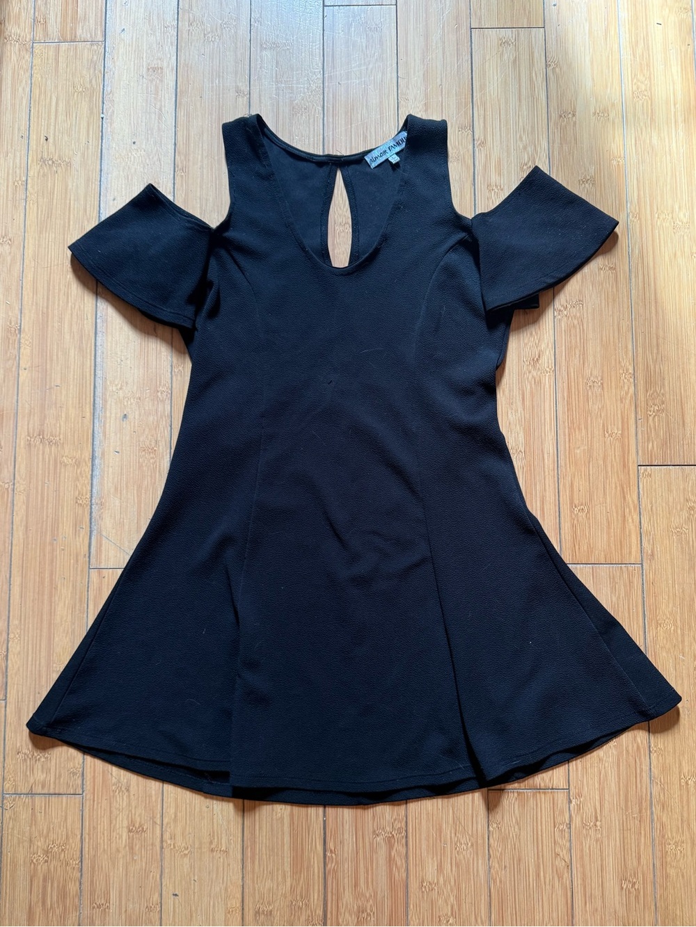 Almost Famous Black Cold Shoulder Mini Dress Flutter Sleeve Fit & Flare, Size LG